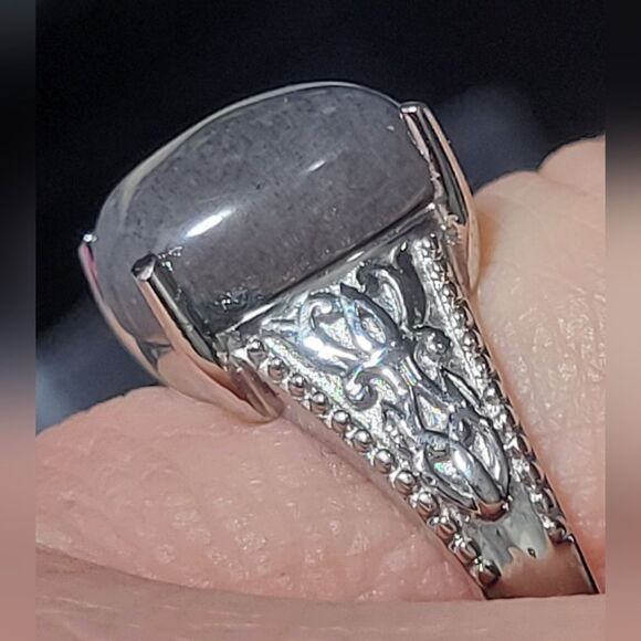 Golden Sheen Moonstone Ring - Picture 16 of 16